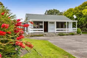 369 Patiki Road, Pihama