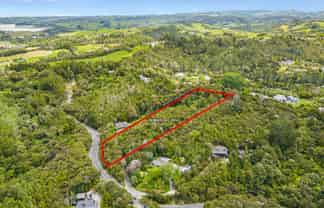 69 Brick Bay Drive, Sandspit