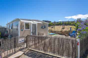 75/20 Tasman Road, Otaki Beach