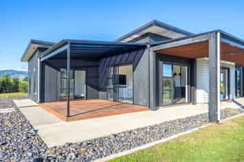 9 Kristin Place, Manakau