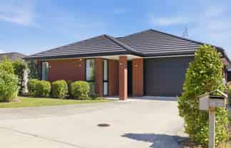 6 Kahawai Close, Pyes Pa