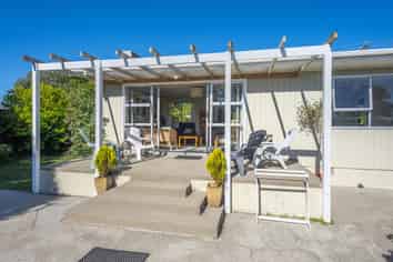 141 State Highway 1, Otaki
