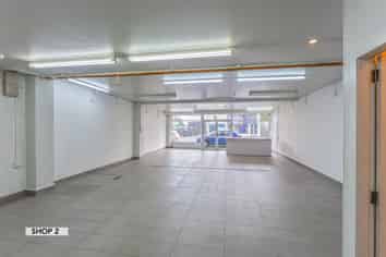 Prime Dual Retail Opportunity in Otaki's Heart!