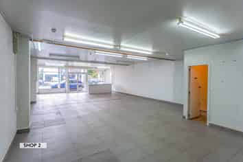 Prime Dual Retail Opportunity in Otaki's Heart!