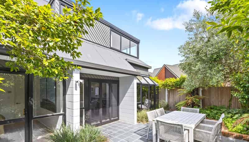 75b Aikmans Road, Merivale