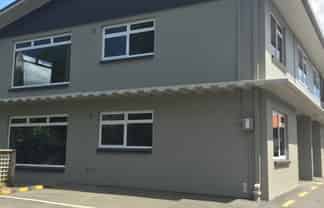 8/17 Wellington Street, Hamilton East