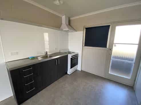 4/79 Lake Road, Frankton