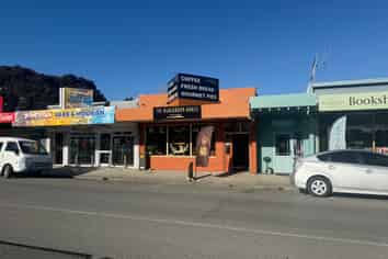 PRIME LOCATION - EXCELLENT TENANT