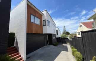 48D Ruawai Road, Mount Wellington