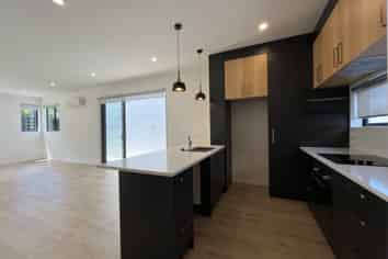 48D Ruawai Road, Mount Wellington