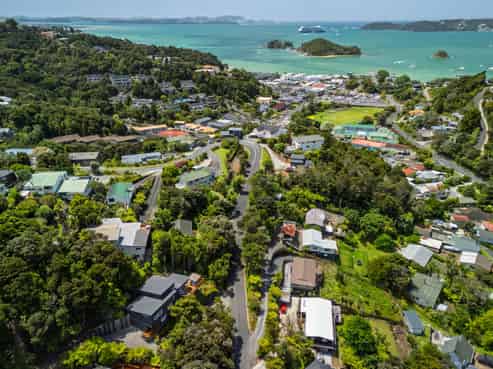 88 School Road, Paihia