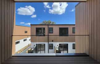 10/92 Cambridge Terrace, Waterloo