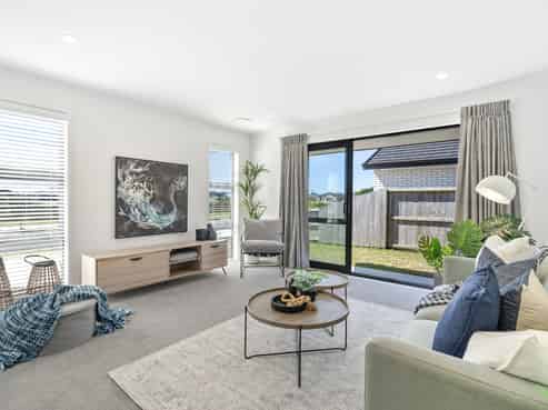 77 Kaurinui Crescent, One Tree Point