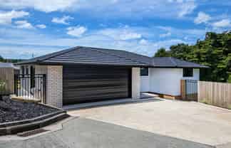 62 Pebble Beach Boulevard, KAMO