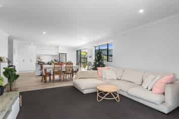 62 Pebble Beach Boulevard, KAMO