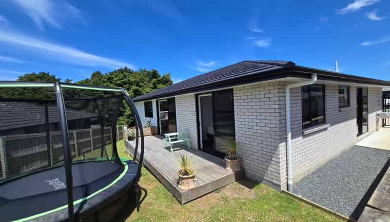 62 Pebble Beach Boulevard, KAMO