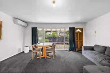 3/510 Worcester Street, Linwood