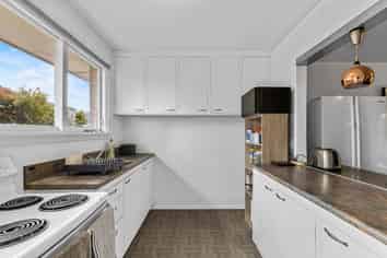 3/510 Worcester Street, Linwood