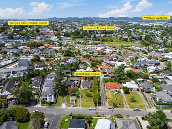 30 Amberley Avenue, Te Atatu South