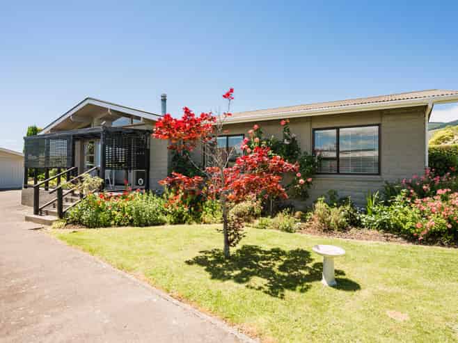 3 Cooper Place, Richmond