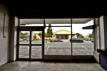 PRIME MID OTAKI VILLAGE HUB RETAIL SHOPFRONT!