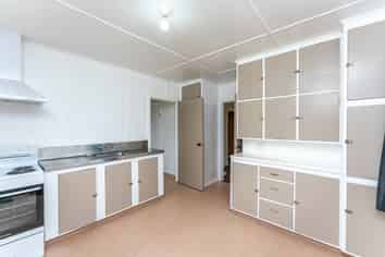 8 Matene Place, Otaki