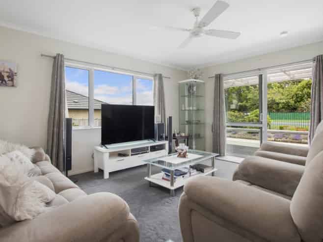 12 Kensington Road, Waihi