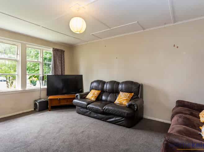 14 Karamu Street, Riccarton