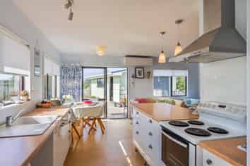 28A Moana Street, Otaki Beach