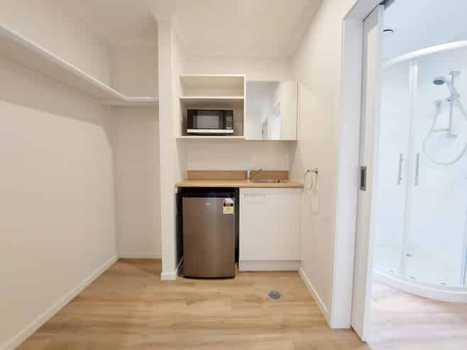 8D/150 Te Rapa Road, Beerescourt