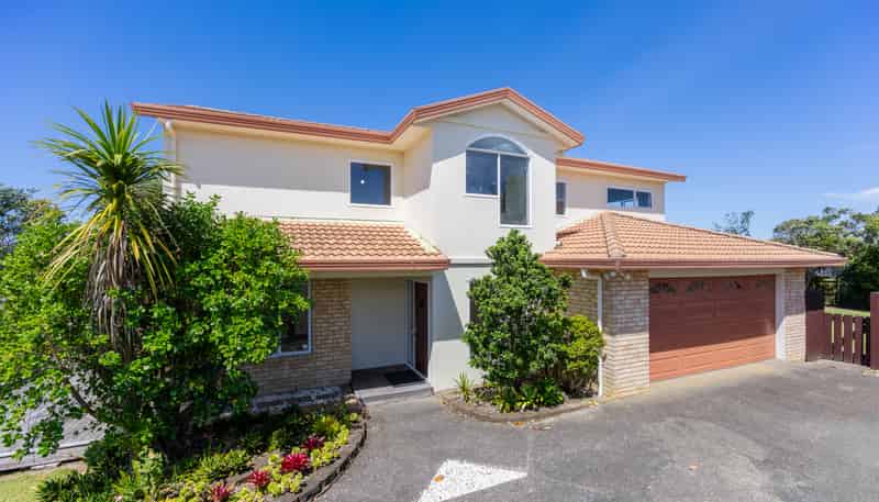 83 Alec Craig Way, Gulf Harbour