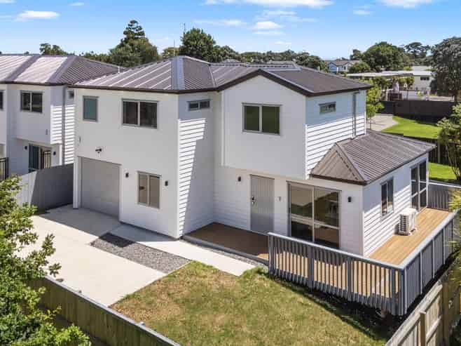 6B, C, D Beihlers Road, Weymouth