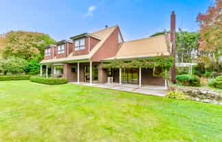 962 State Highway 1 South, Manakau