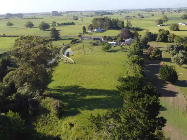 1516B Gordonton Road, TAUPIRI