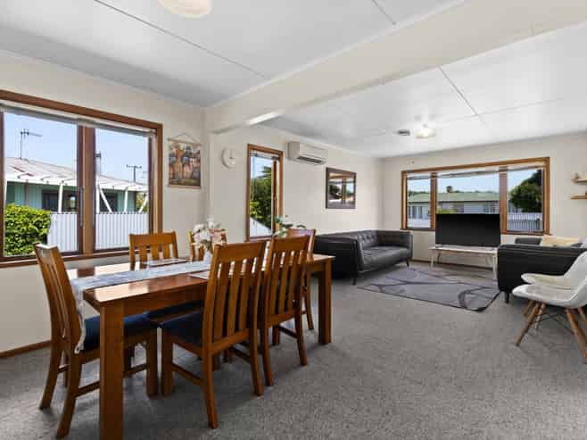 6 Kauri Street, Taradale