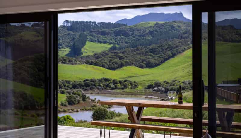 102 Omahina Street, Raglan