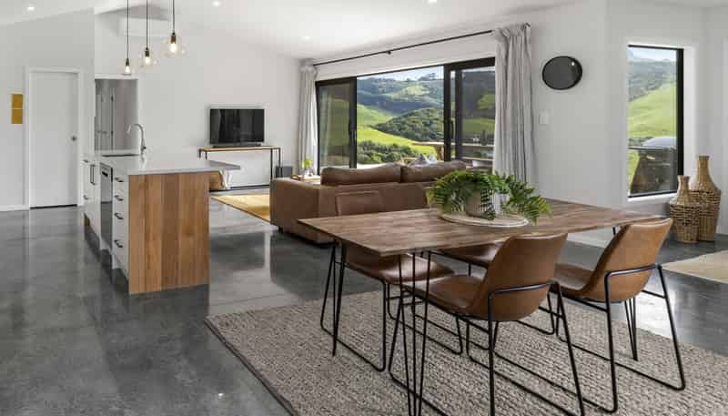 102 Omahina Street, Raglan