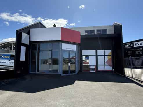 Secure your spot in this high-visibility tenancy