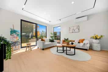 165 Henwood Road, Westgate