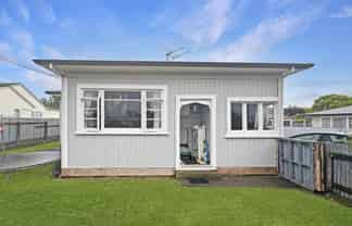 1/6 Roosevelt Street, Levin