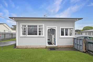 1/6 Roosevelt Street, Levin