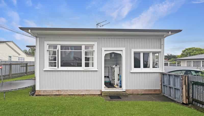 1/6 Roosevelt Street, Levin