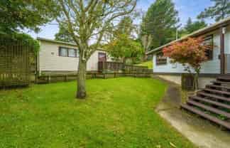 86 Valley Rd, Paraparaumu