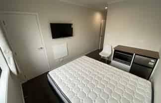 2E/19 Hibiscus Avenue, Hamilton Lake