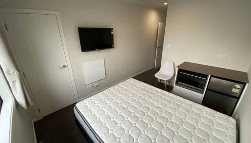 2E/19 Hibiscus Avenue, Hamilton Lake