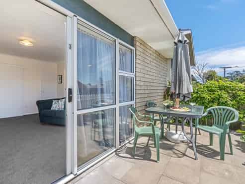 3/220 Coronation Avenue, Welbourn