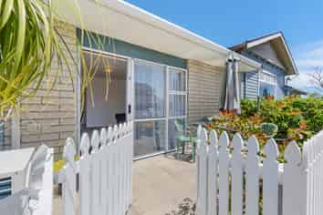 3/220 Coronation Avenue, Welbourn