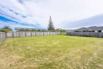43 Seagrass Place, Otaki Beach