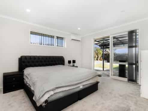 8 DORNAL PLACE, Pokeno