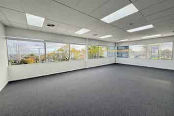 High profile office on St Johns Road